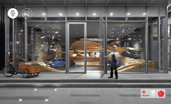 11157405_1613403088896961_2892868608570519987_o